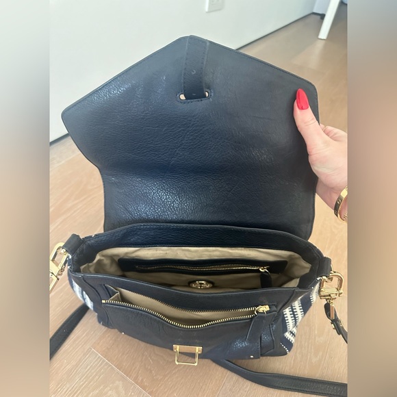 TORY BURCH Medium 797 Satchel | Navy Blue & Cream Woven Satchel - Picture 3 of 12